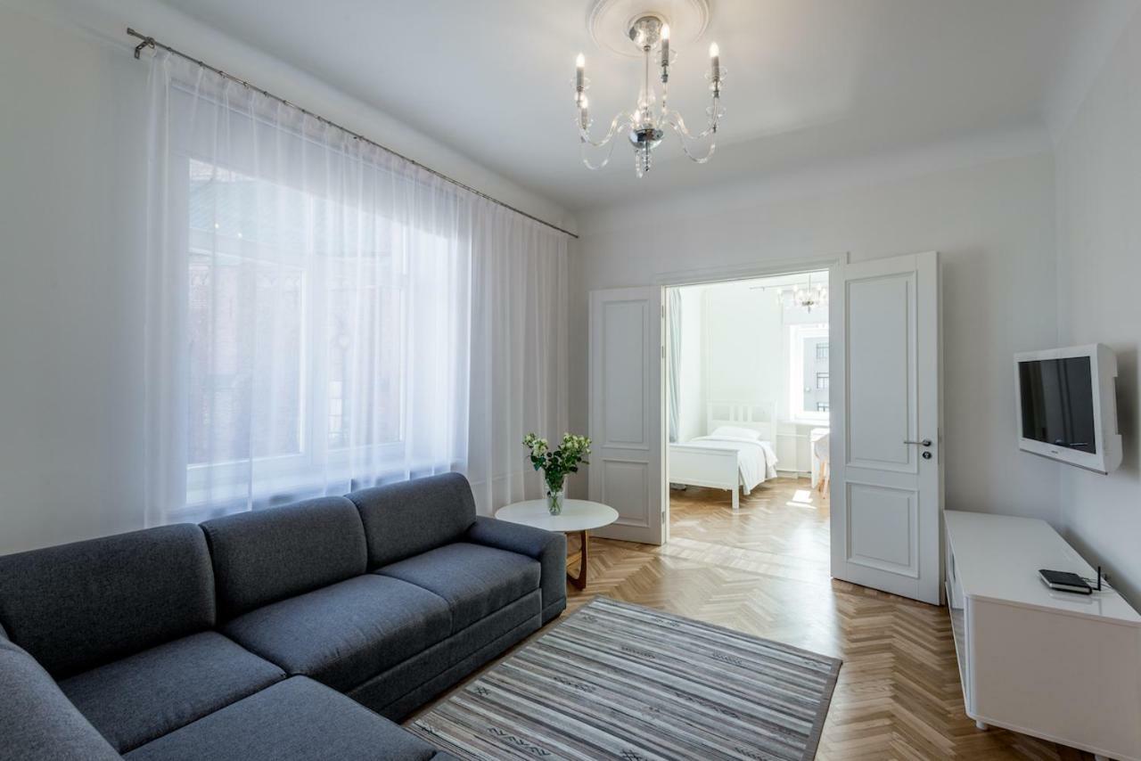 Apartment St. Peter's Church
