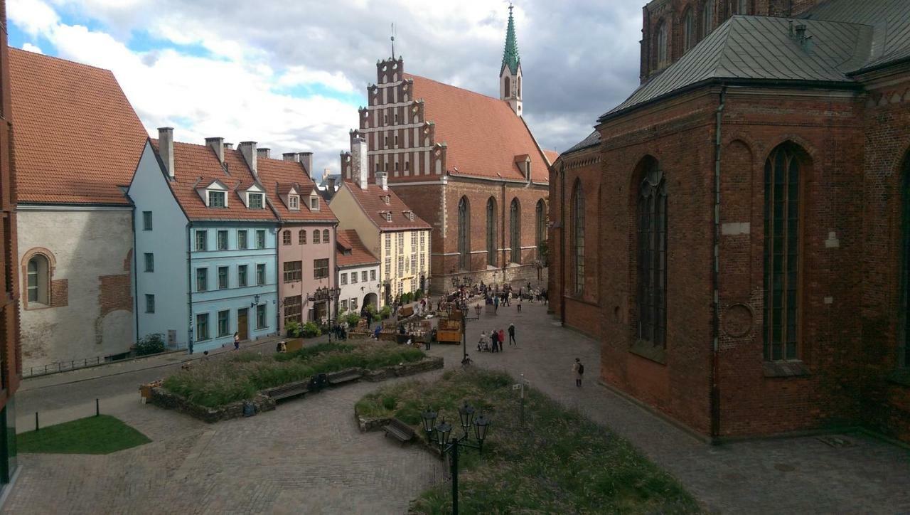 St. Peter's Church Apartment *