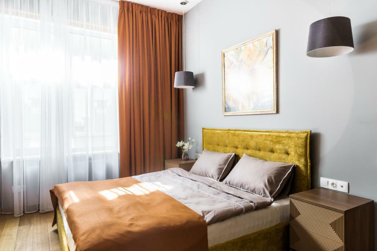 Old Town V.i.p. Apartment