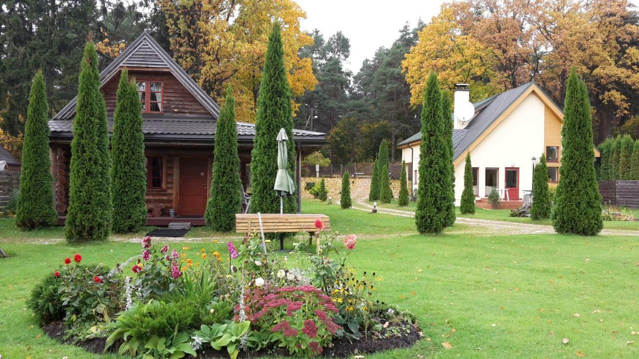 Forest Edge Lodge Holiday home