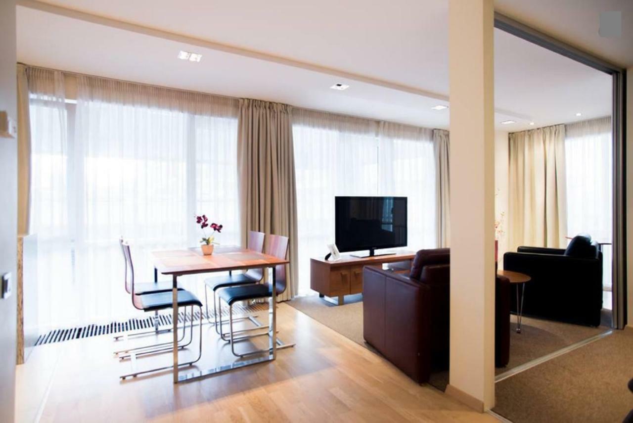 Apartment Old Modern
