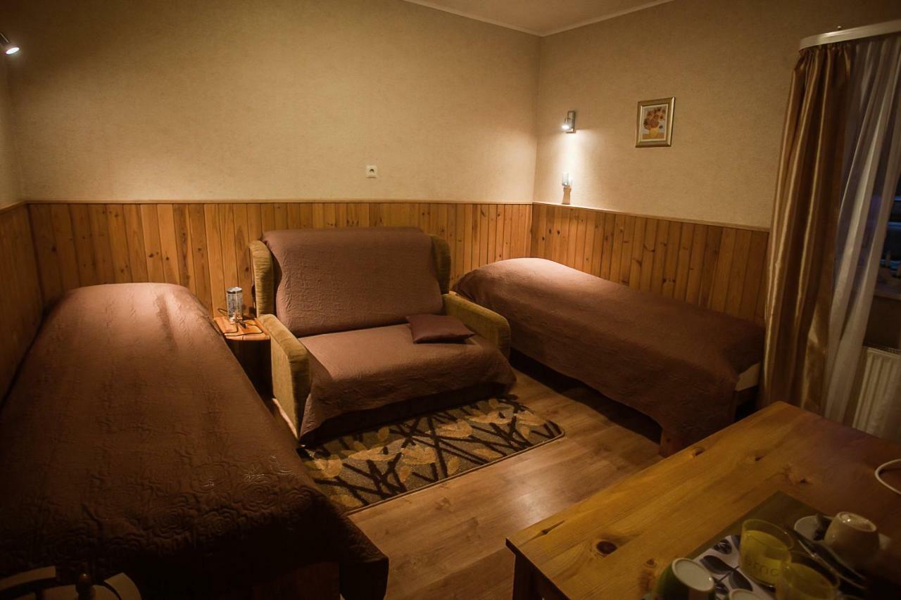 Renau Guest house *