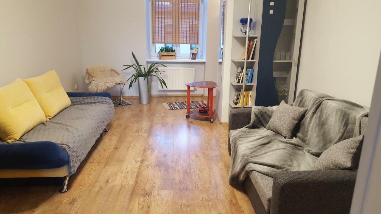 Apartment Flat In Front Of Station Riga