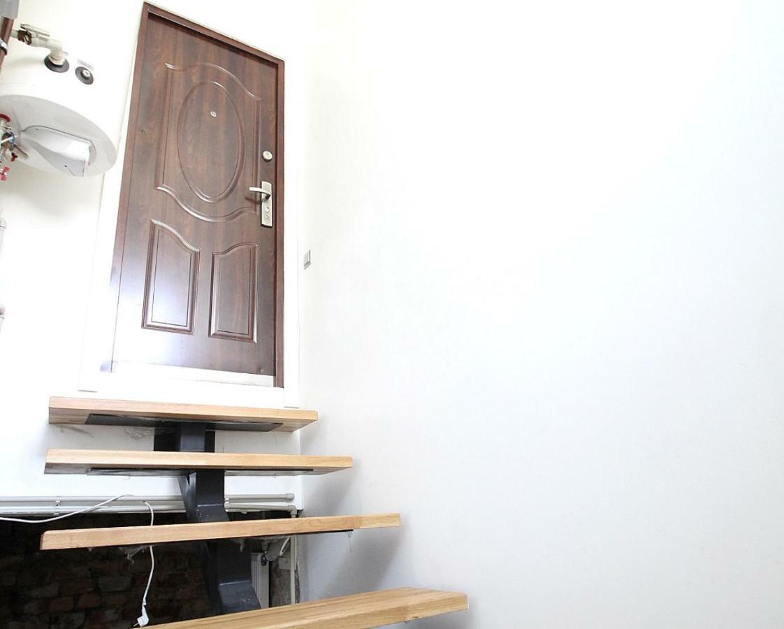 Apartment City Center Lacplesa Riga