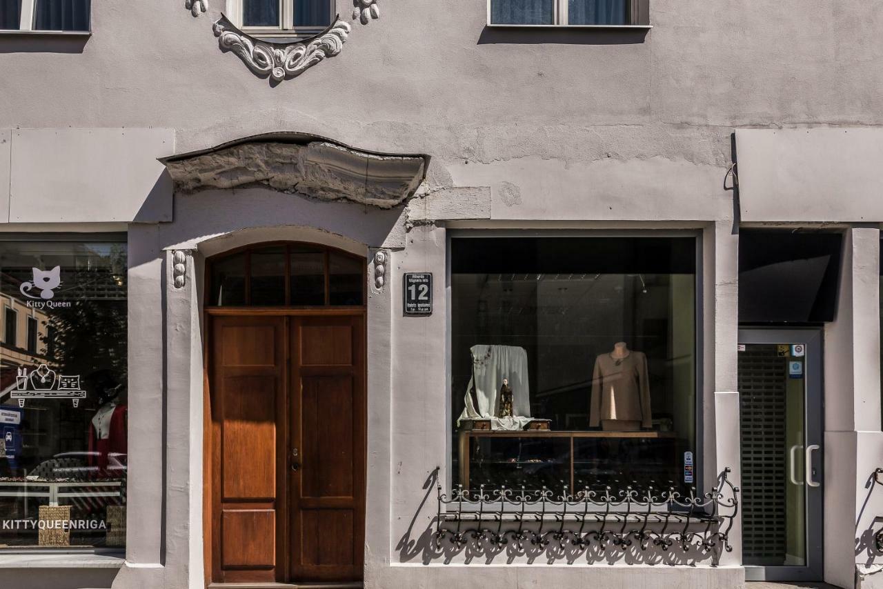 Korter Old Town White