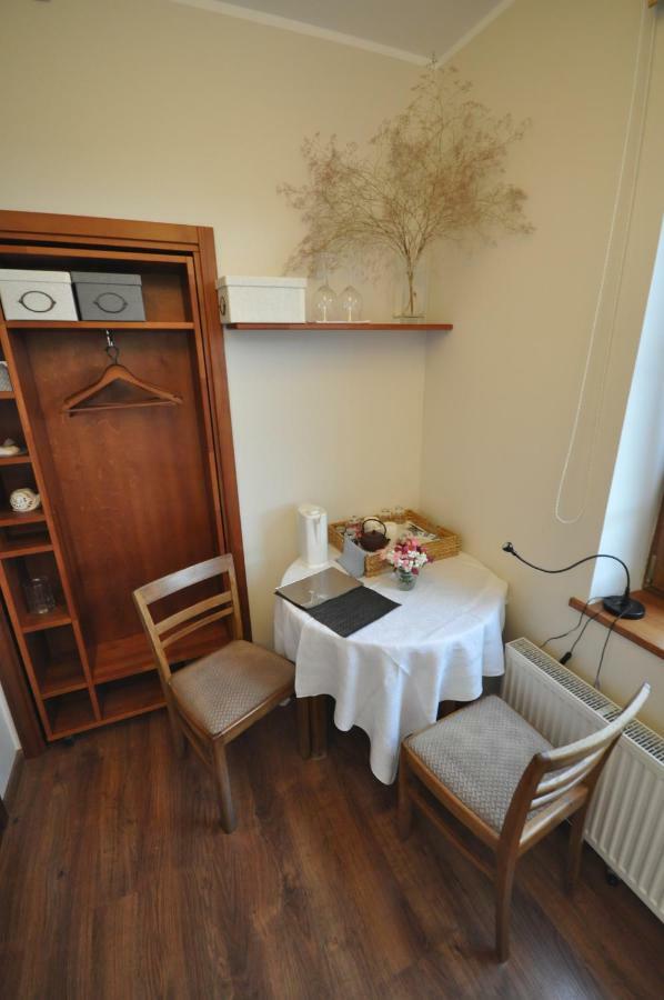 Guest house Book It