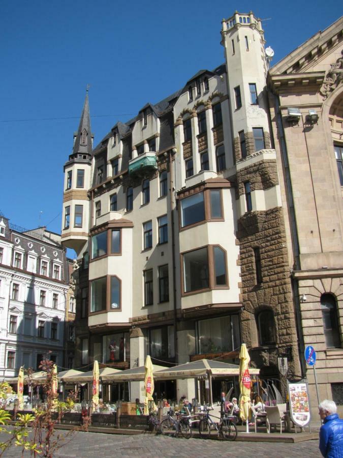 Dome Square