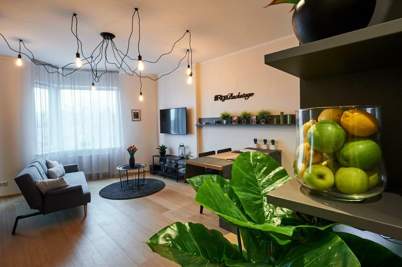 Rigabackstage Apartment *
