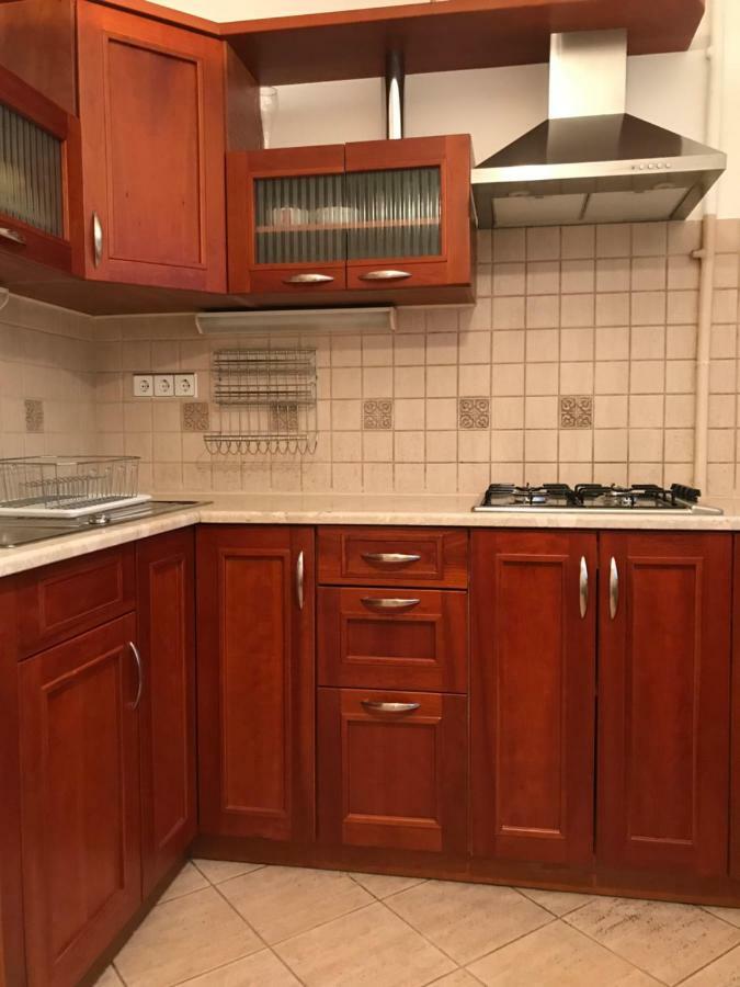 3 Bedrooms With Free Parking And River View Apartment *