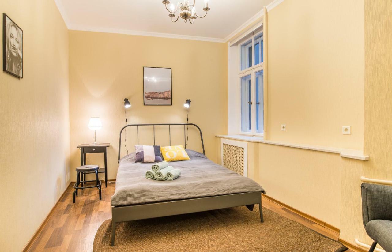 Charming Spacious 3 Bedroom In Old Town