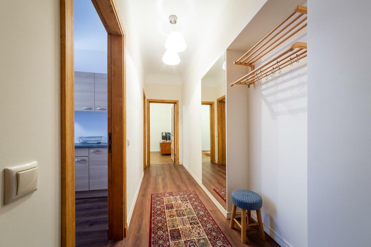 Stories Writer's Ap 40sqm Renovated Free Parking Apartment Riga