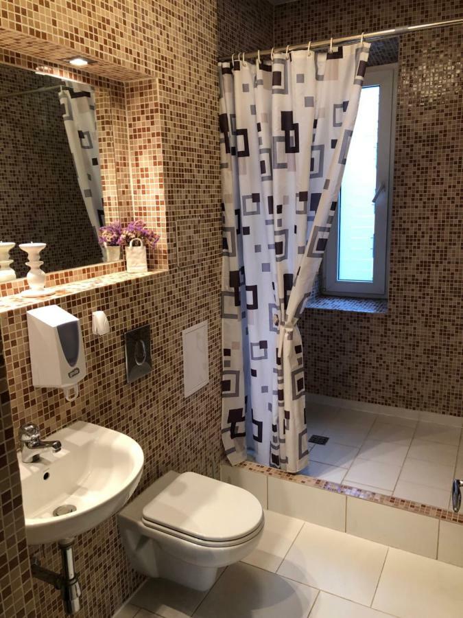 Family Or Group In Center Appartement Riga