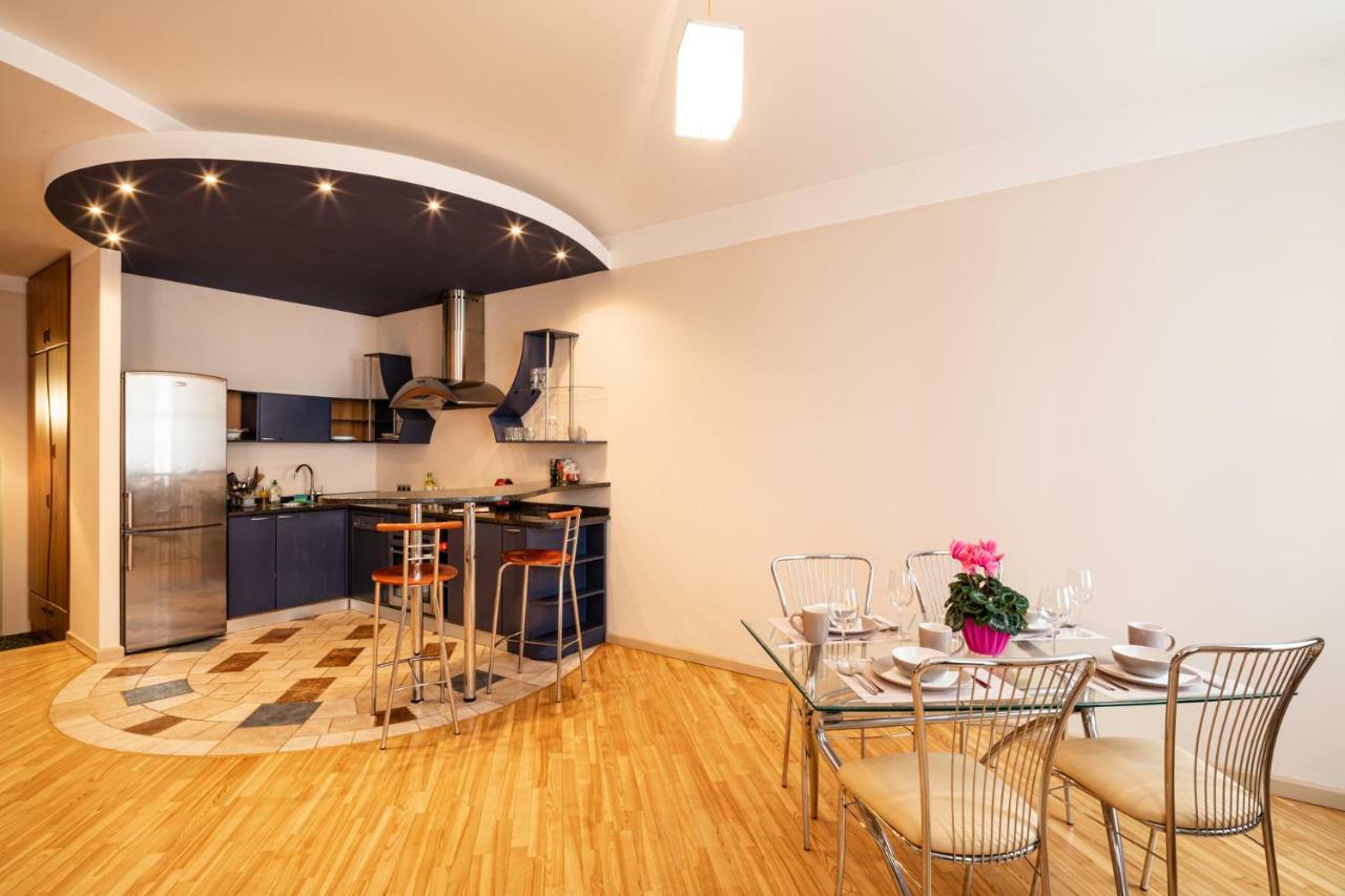 Apartment Old Aldaru Street 2