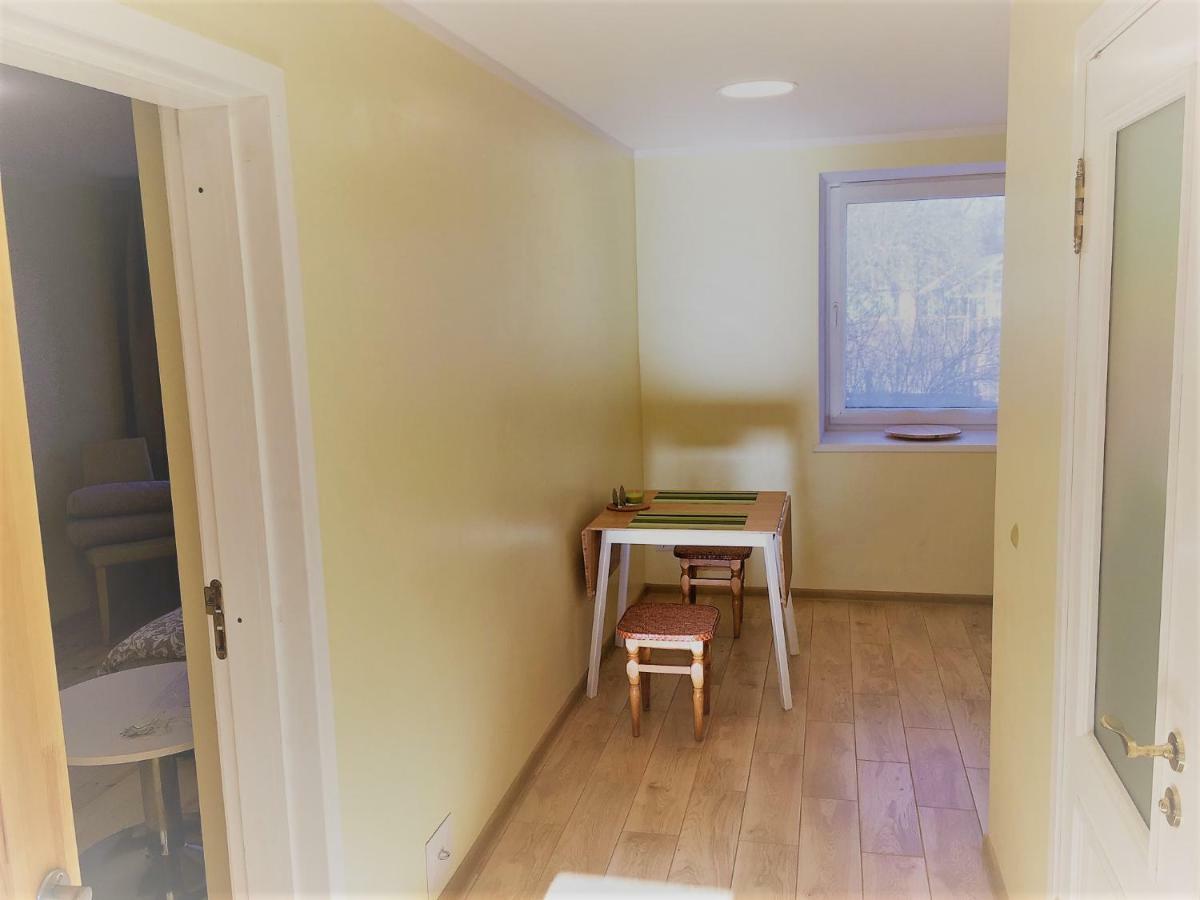 Apartment Excelent With Garden And Free Parking Riga