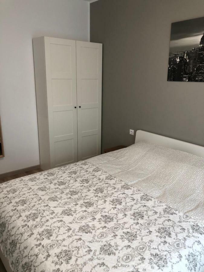 Huoneisto Pernavas Park & Bed Riika