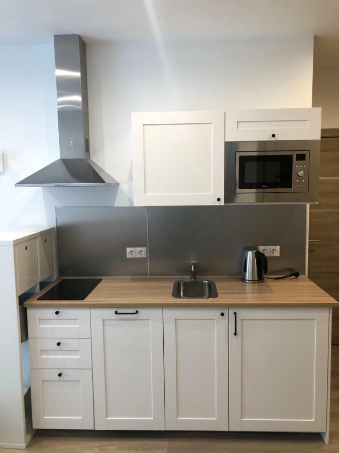 Apartment Pernavas Park & Bed *