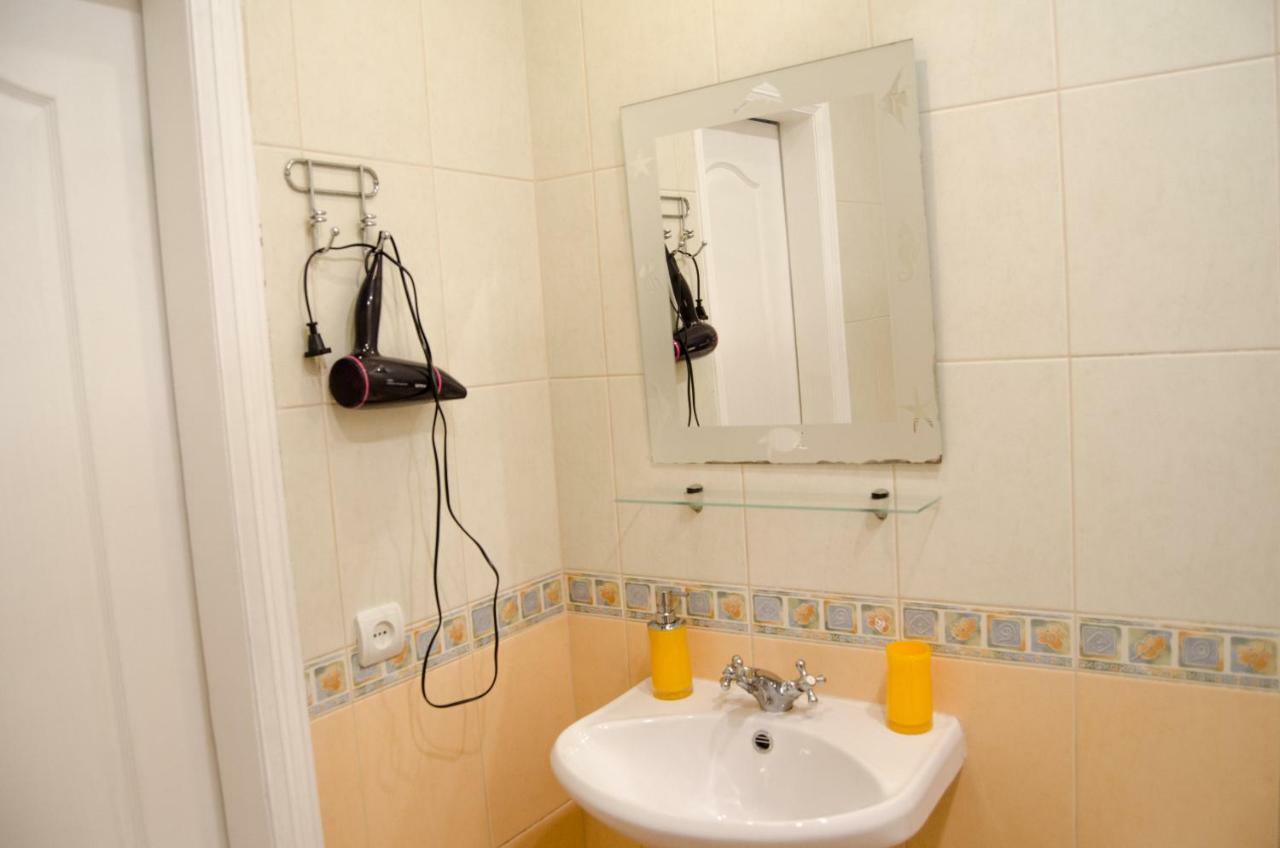 Apartment, Town Towers With Parking Butas Riga