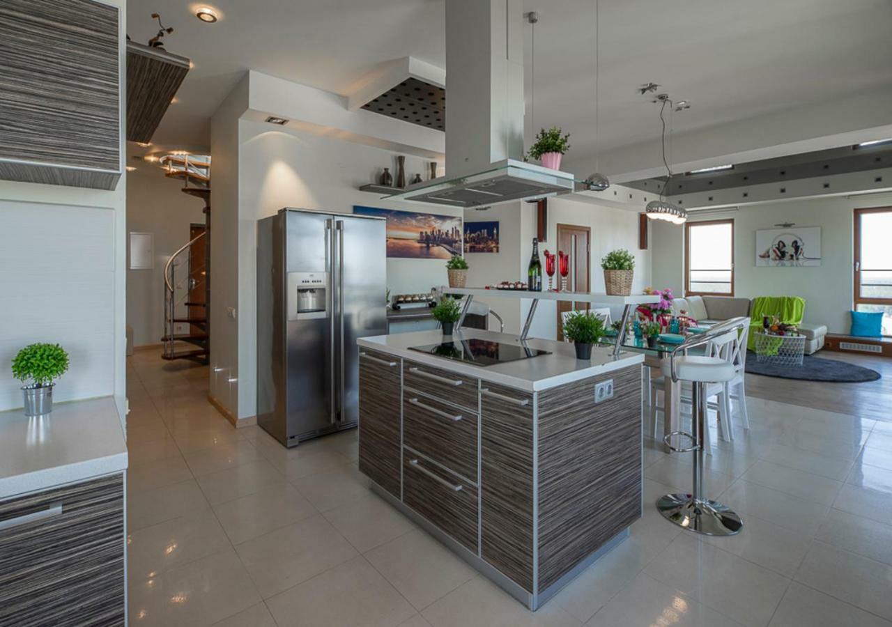 Amazing 24 25 Floor Penthouse With Great View * Riga