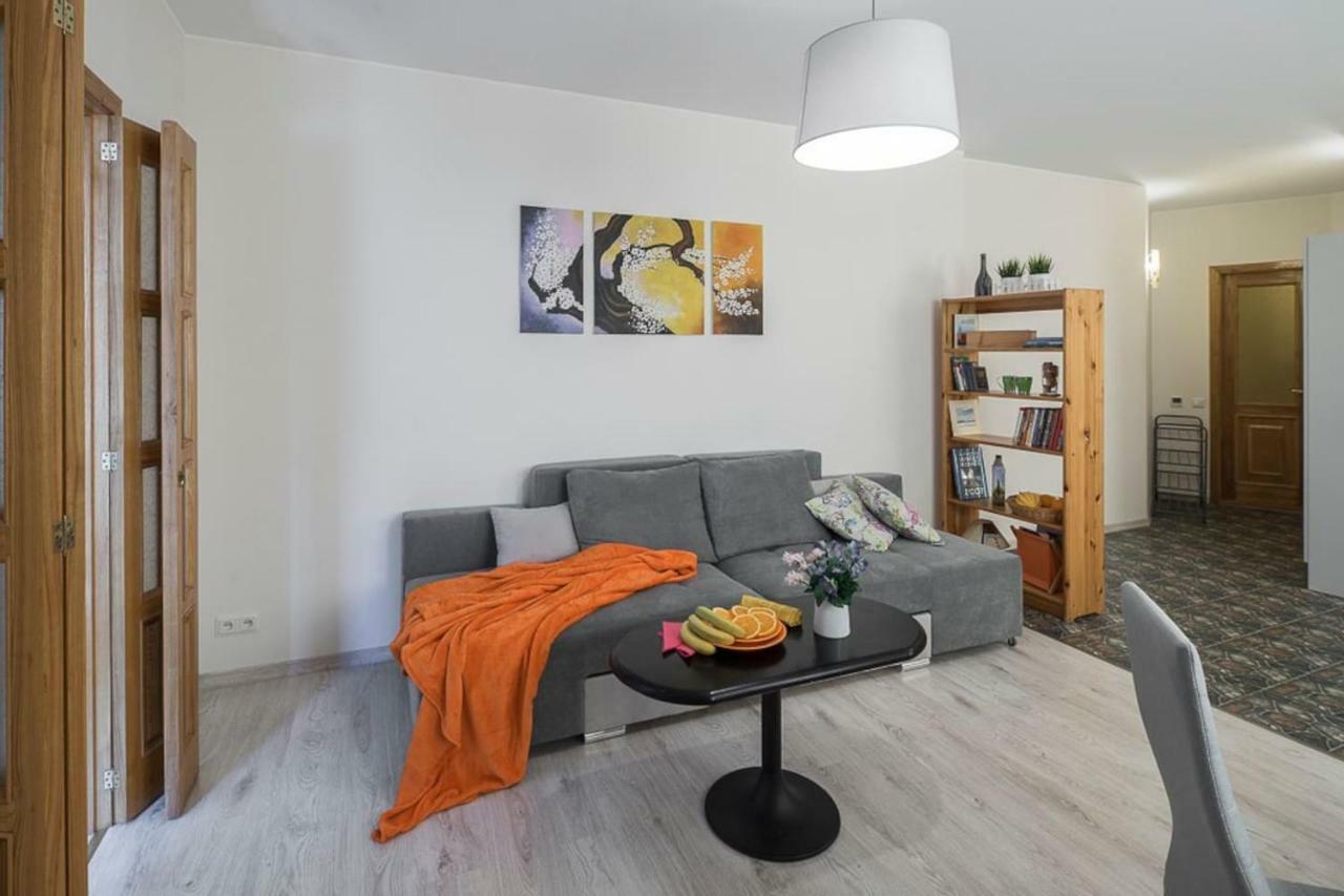 Old Town Souvenir Apartment