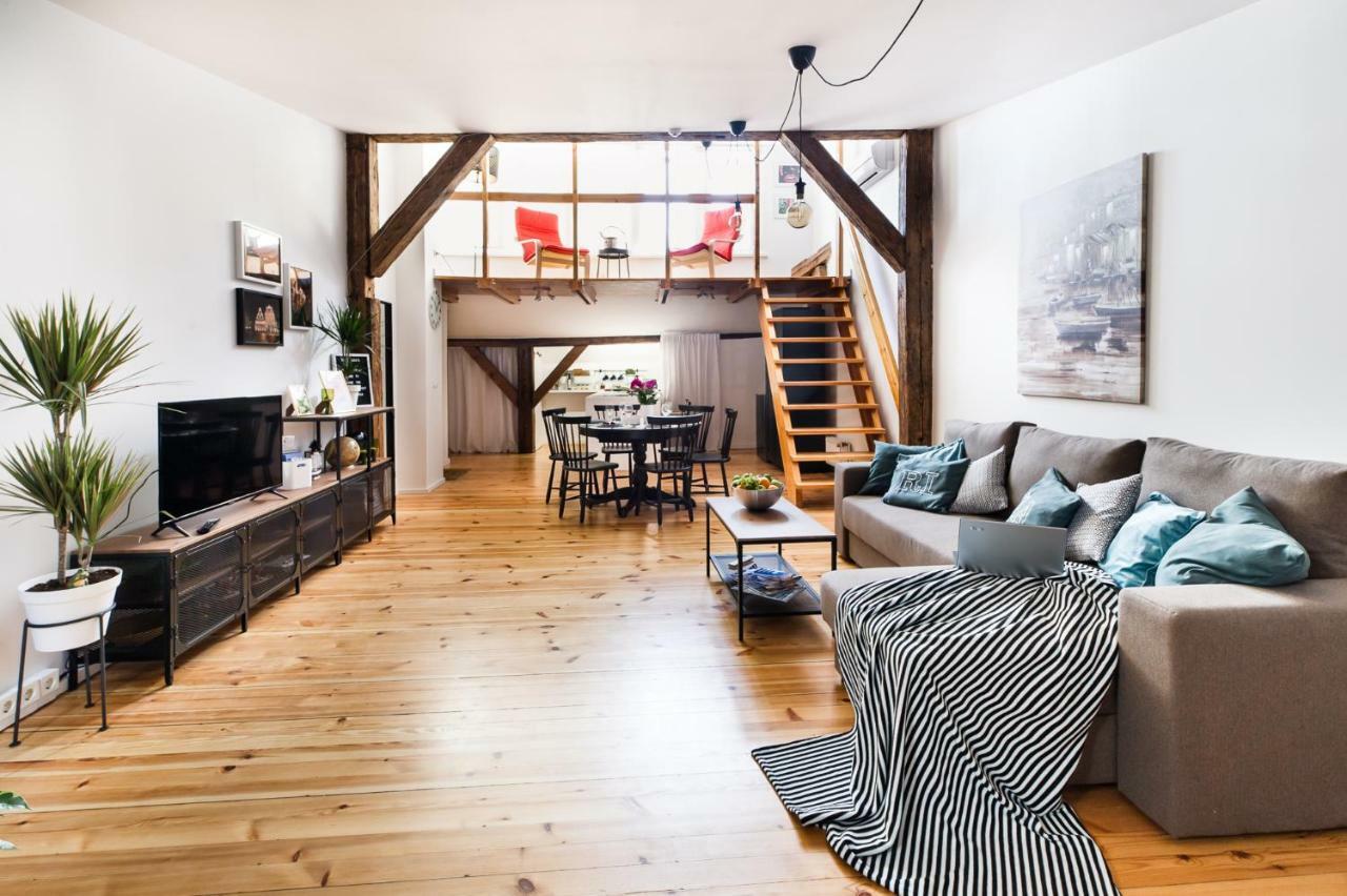 Cozy Mansard Old Town Aptartment, Ac Korter Riga
