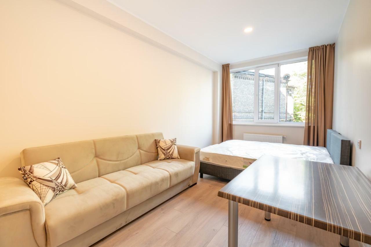 Centra Expresis Apartment *
