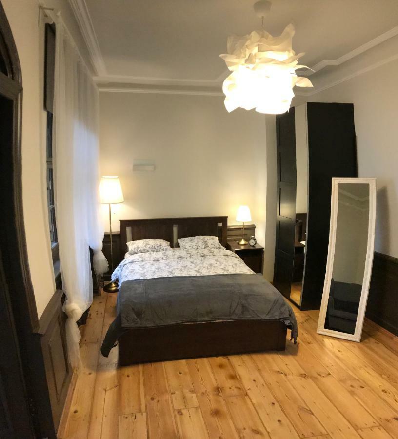 Apartment Doma Square 2, In The Heart Of Old Town *