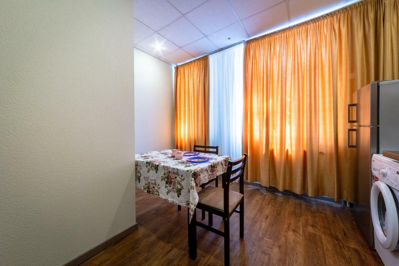 Stories Ap Bright Spacious 58sqm Free Park Riga
