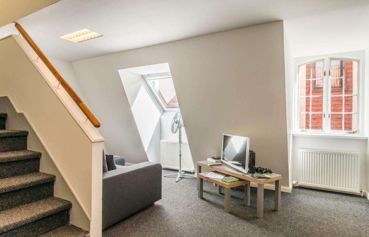 Powder Tower In Old Town Apartment Riga
