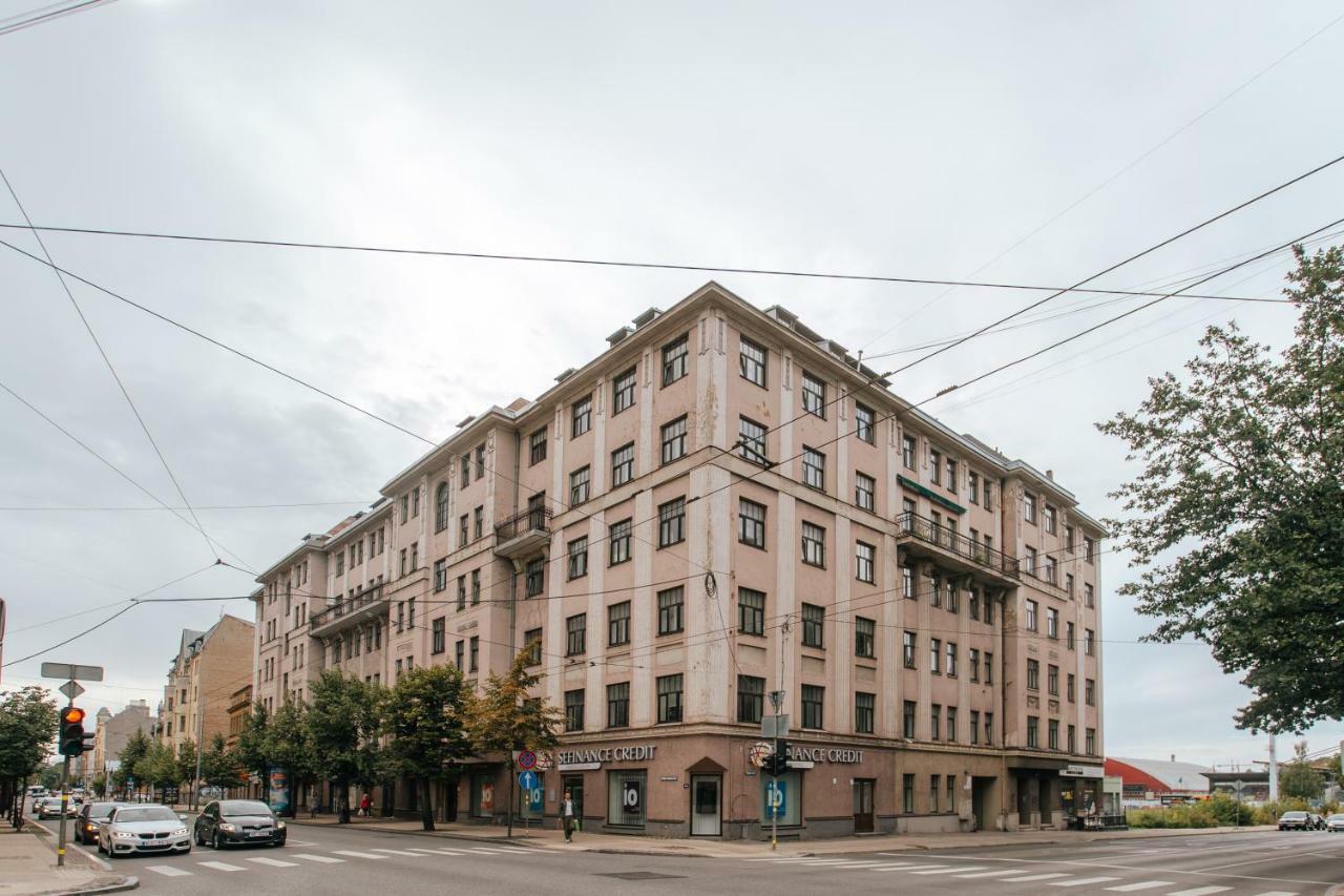 Comfort At Hanzas Residence, Near Cafes, Bars, Museums & Esplanade Riga