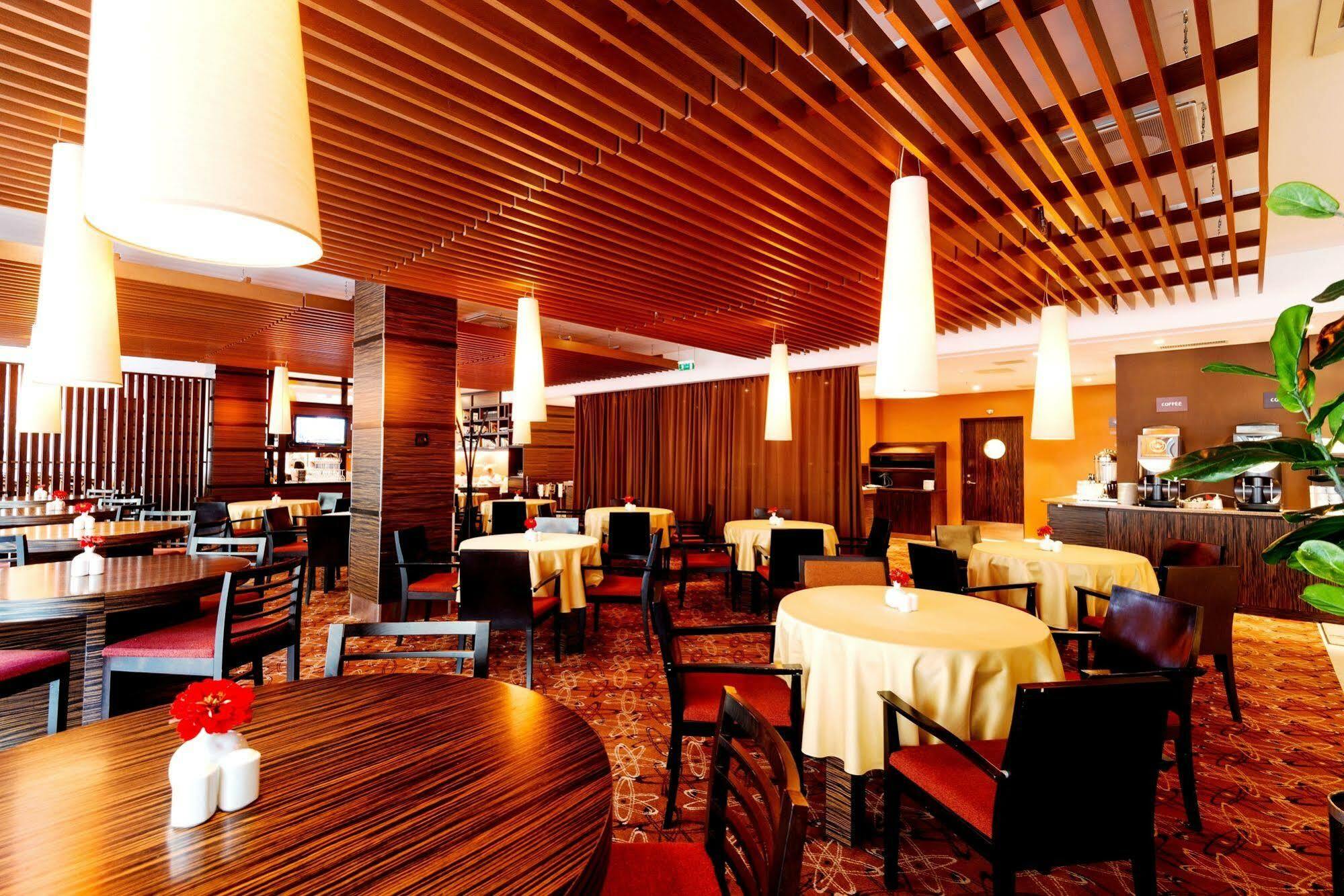 Ac By Marriott Riga