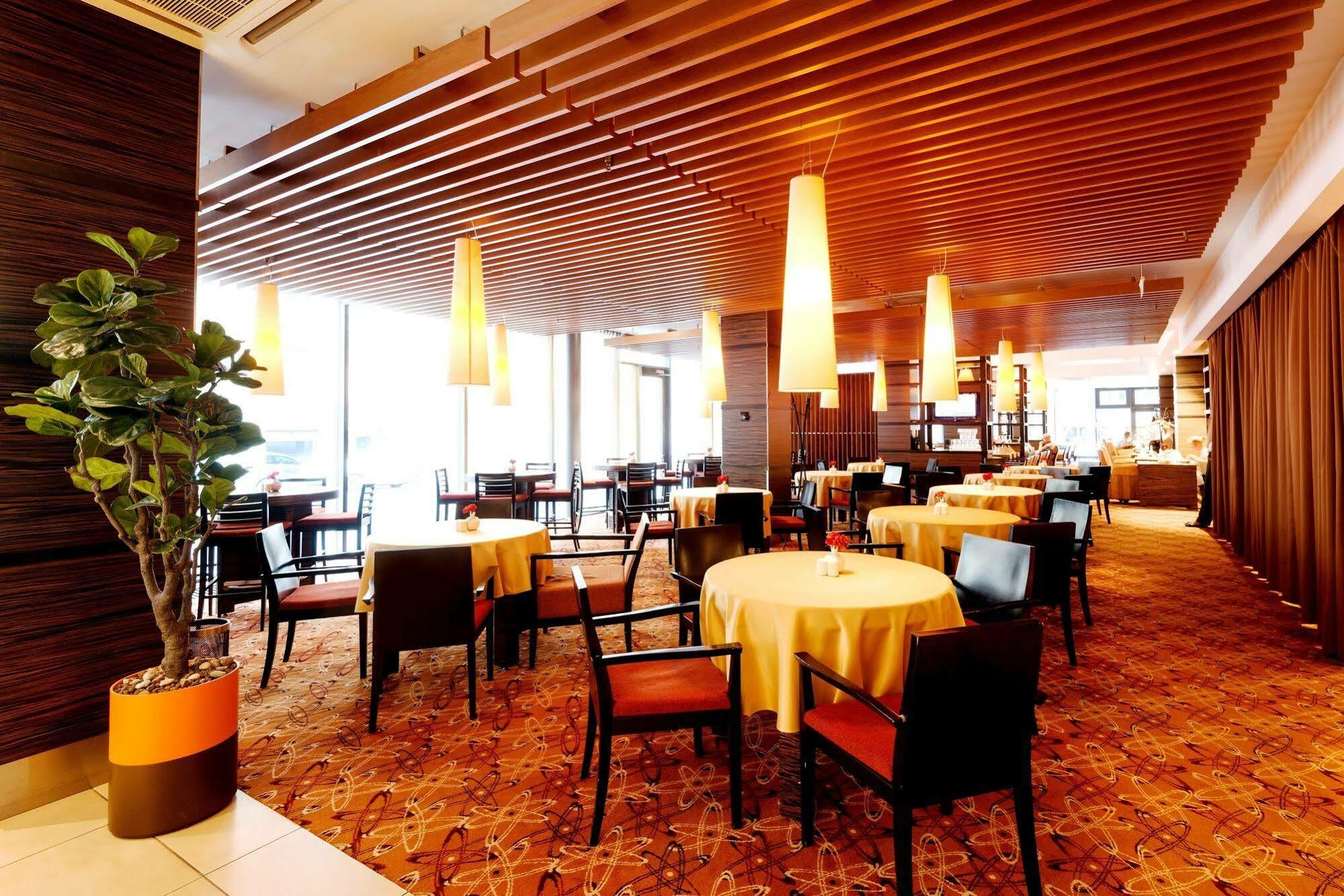 Hotel Ac By Marriott 4*