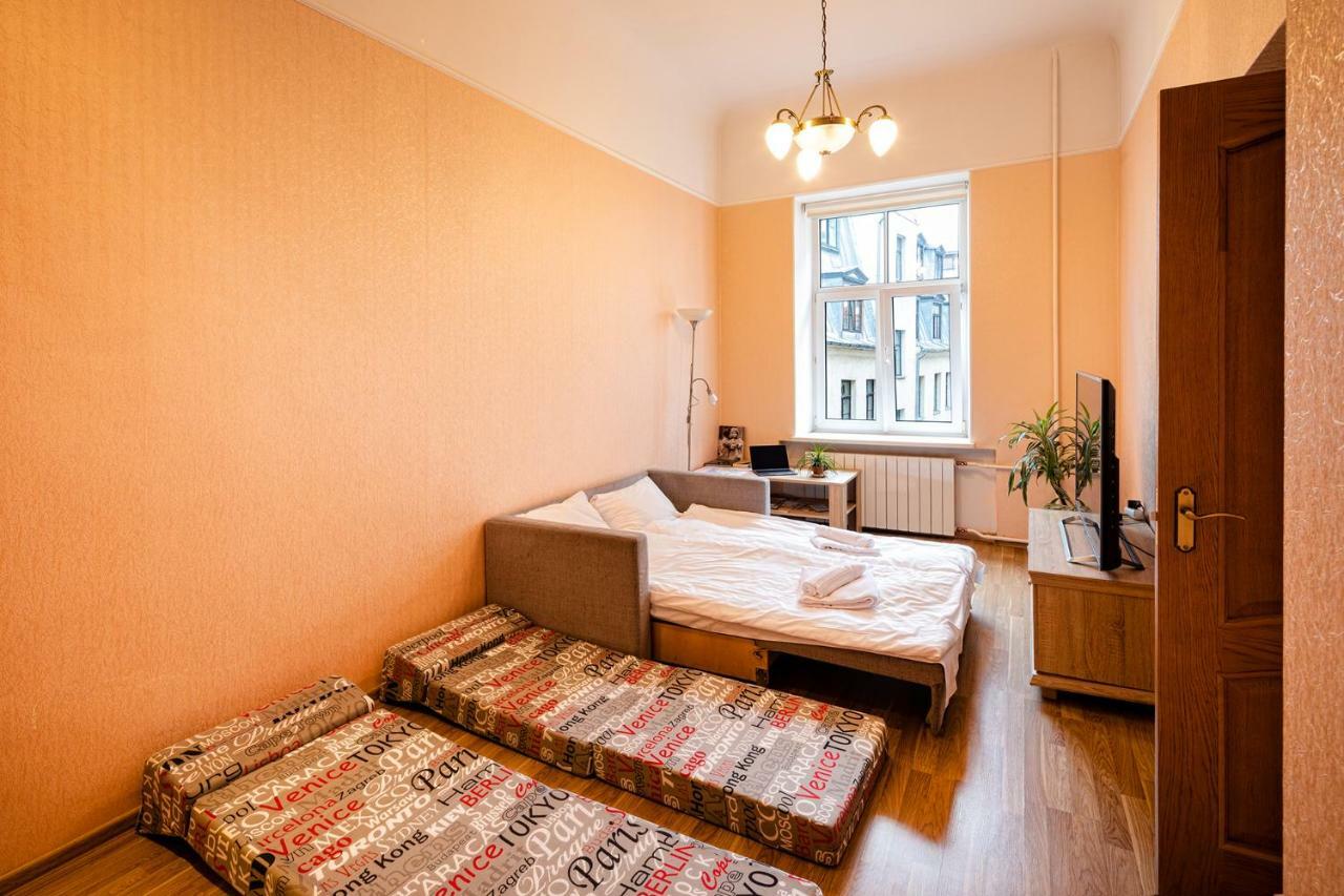 Old Quiet Apartment