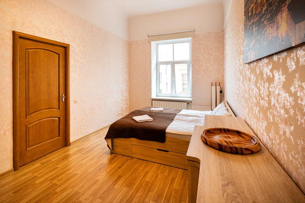 Old Quiet Apartment Riga