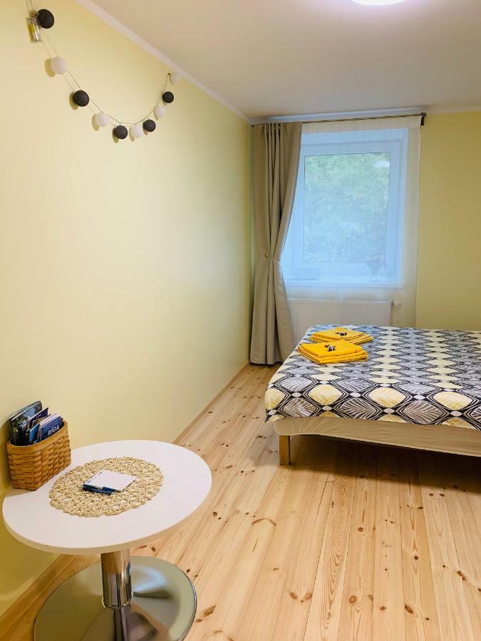 Excelent With Garden And Free Parking *