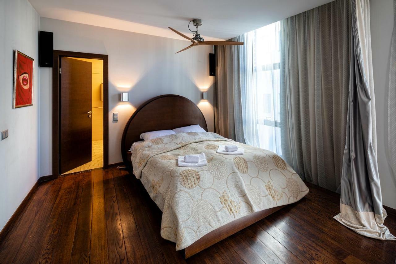 Old Luxury Studio * Riga