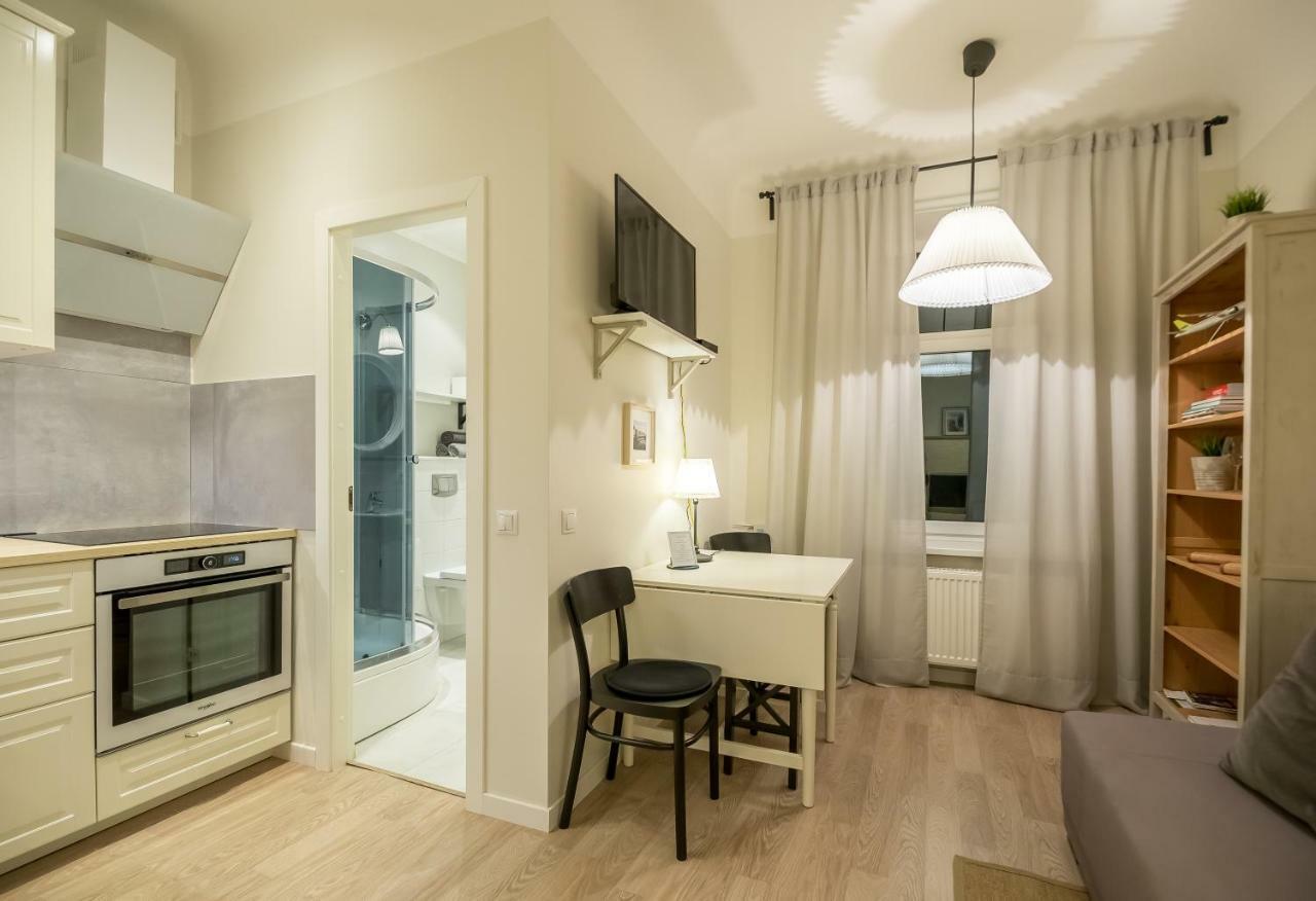 Renovated In Center Apartment