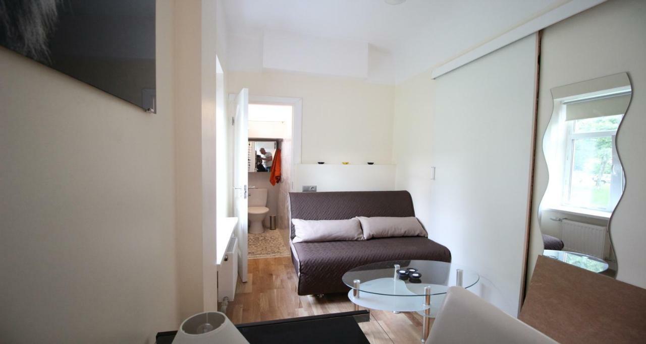 City Center Lacplesa Apartment *