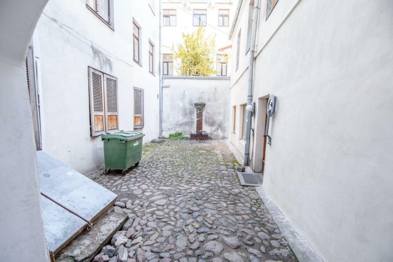 Old Town Kaleju Street Apartment Riga