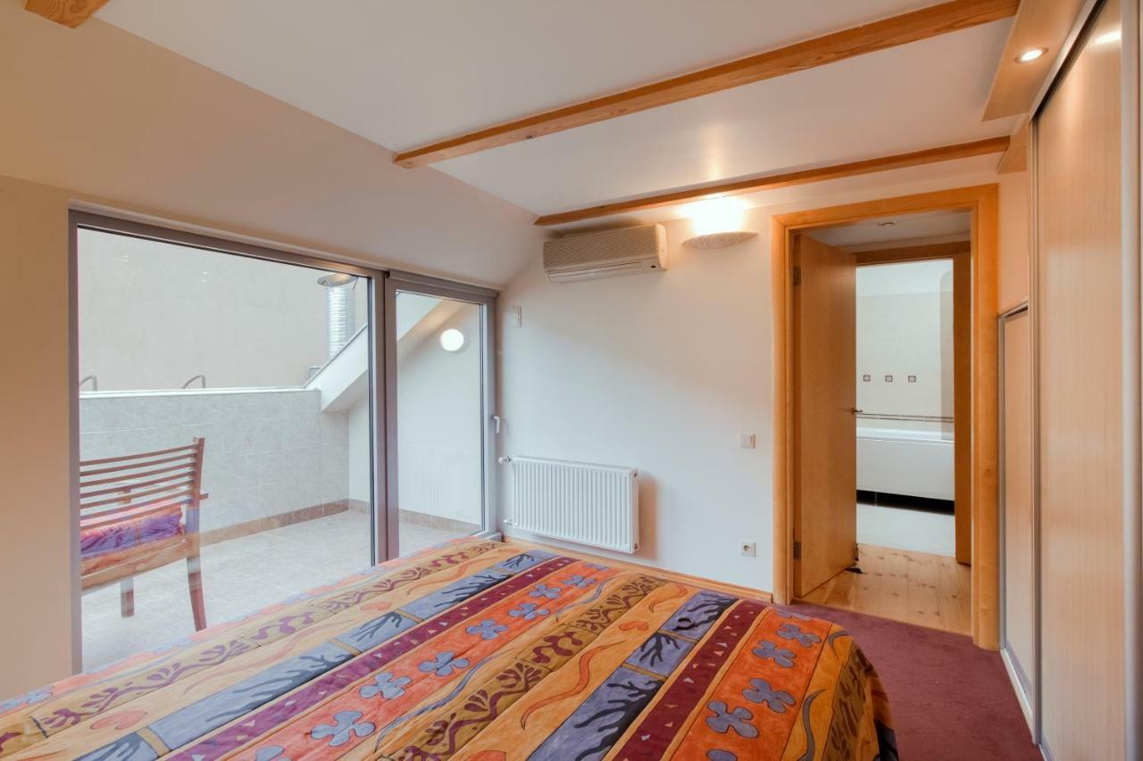 Old Kaleju Loft Apartment Riga