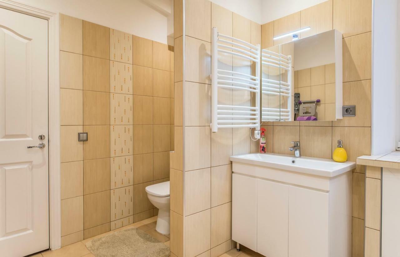 Charming Spacious 3 Bedroom In Old Town Riga