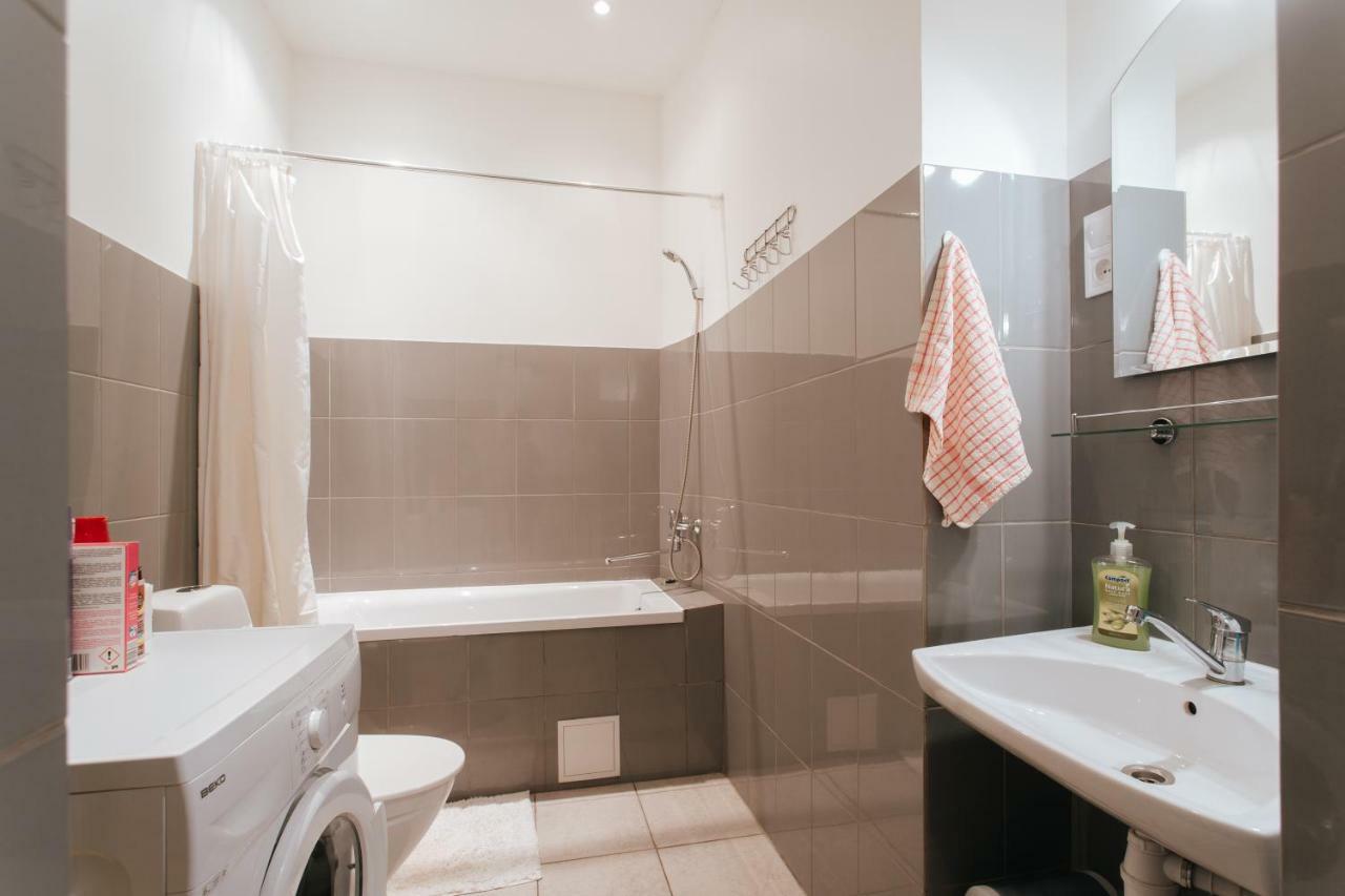 Korter Residential In Near Agenskalna Quarter *