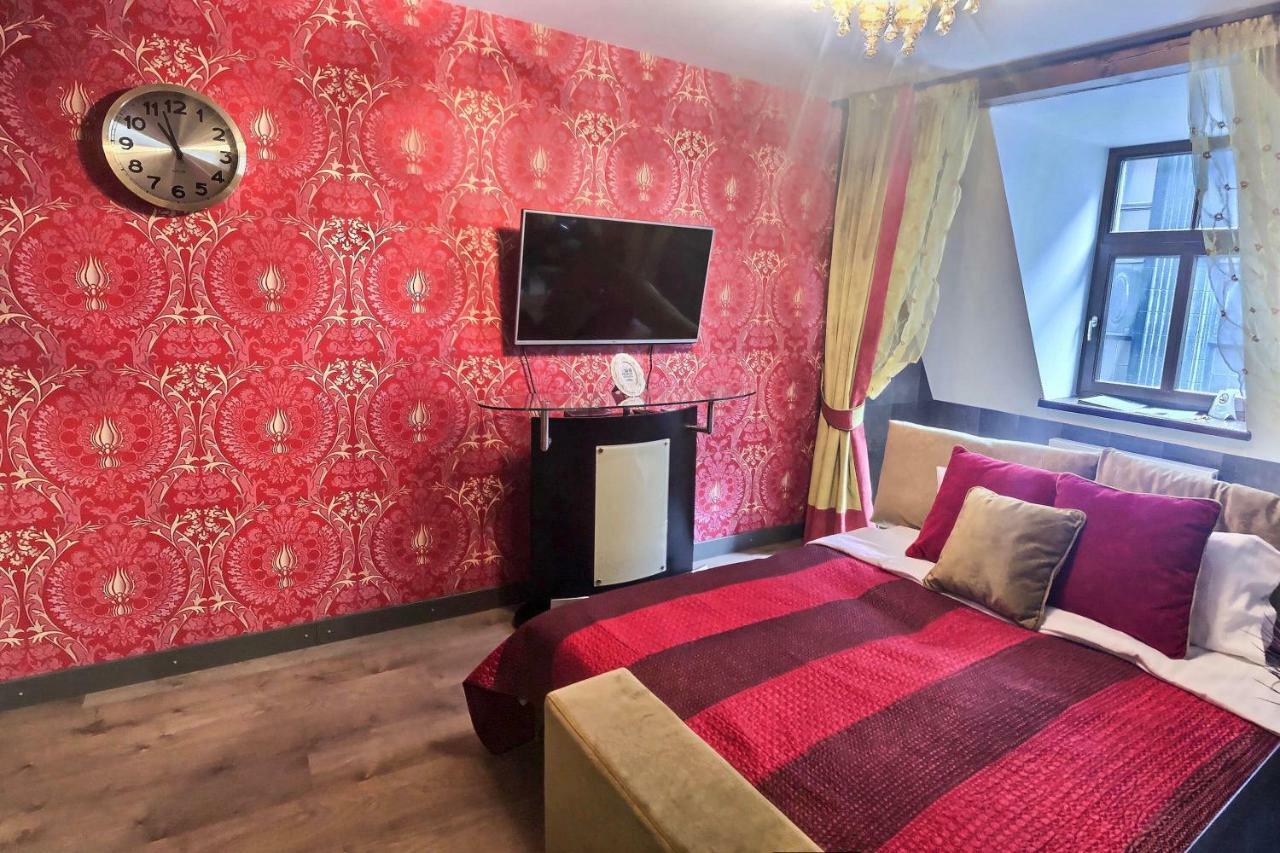 St.roland Livu Square Appartement