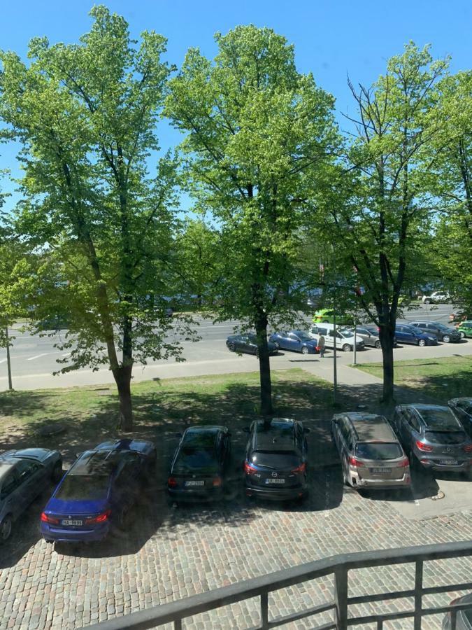 3 Bedrooms With Free Parking And River View * Riga