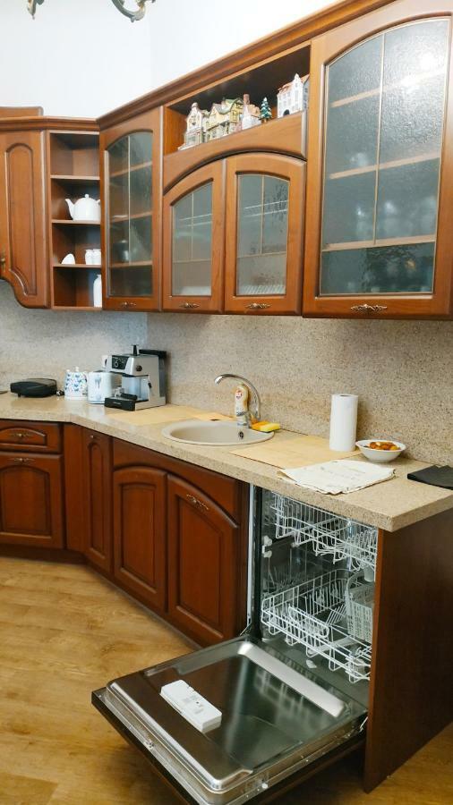 Old Town Charm Apartment *