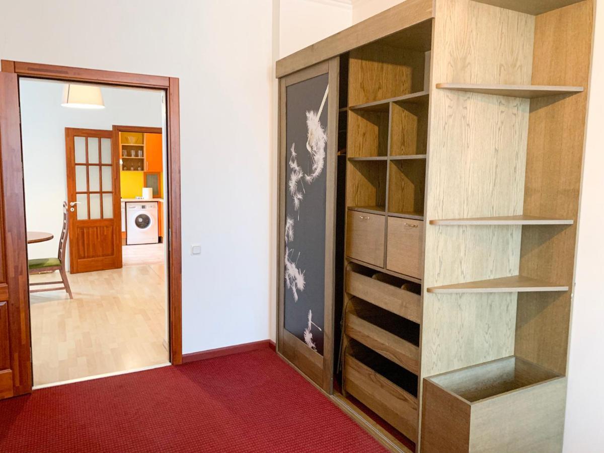 Apartment, Old Town History Heritage With Parking Dzīvoklis *