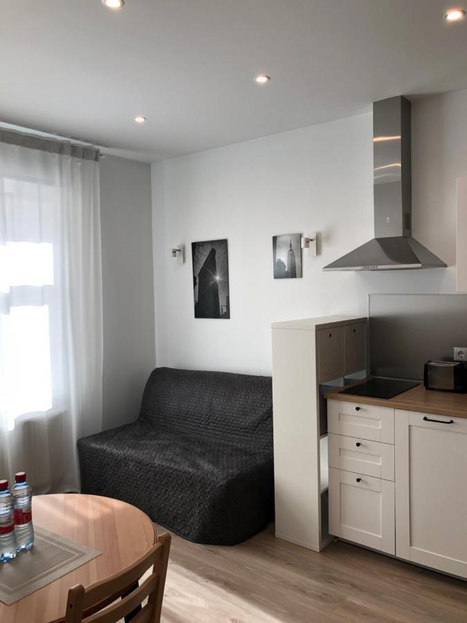 Pernavas Park & Bed Huoneisto Riika