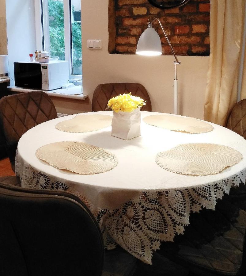 Baltic Amber In Diplomatic District & Free Parking Apartment Riga