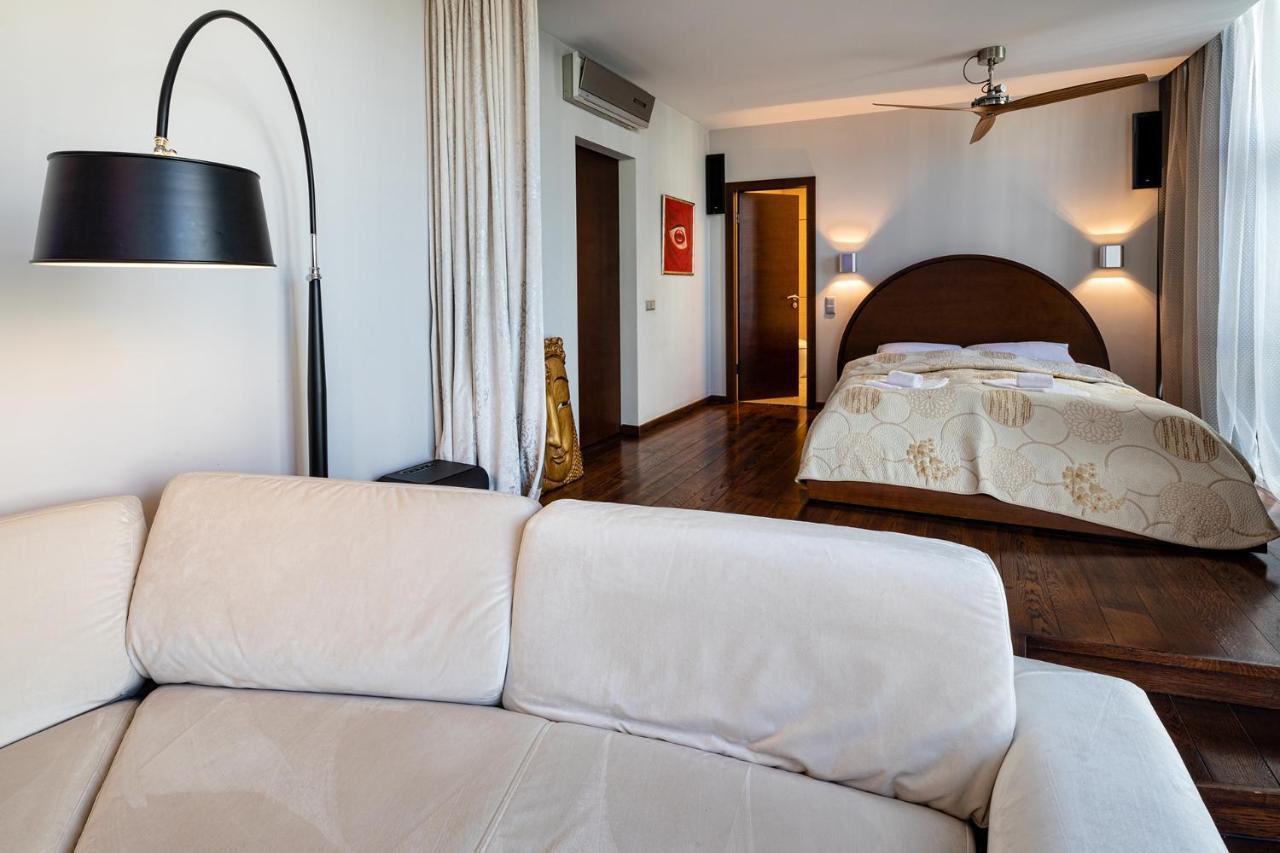 Apartment Old Luxury Studio