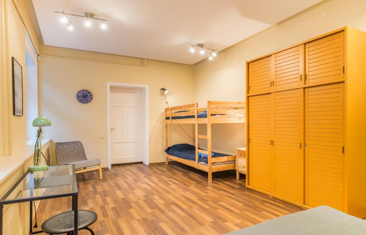 Charming Spacious 3 Bedroom In Old Town *