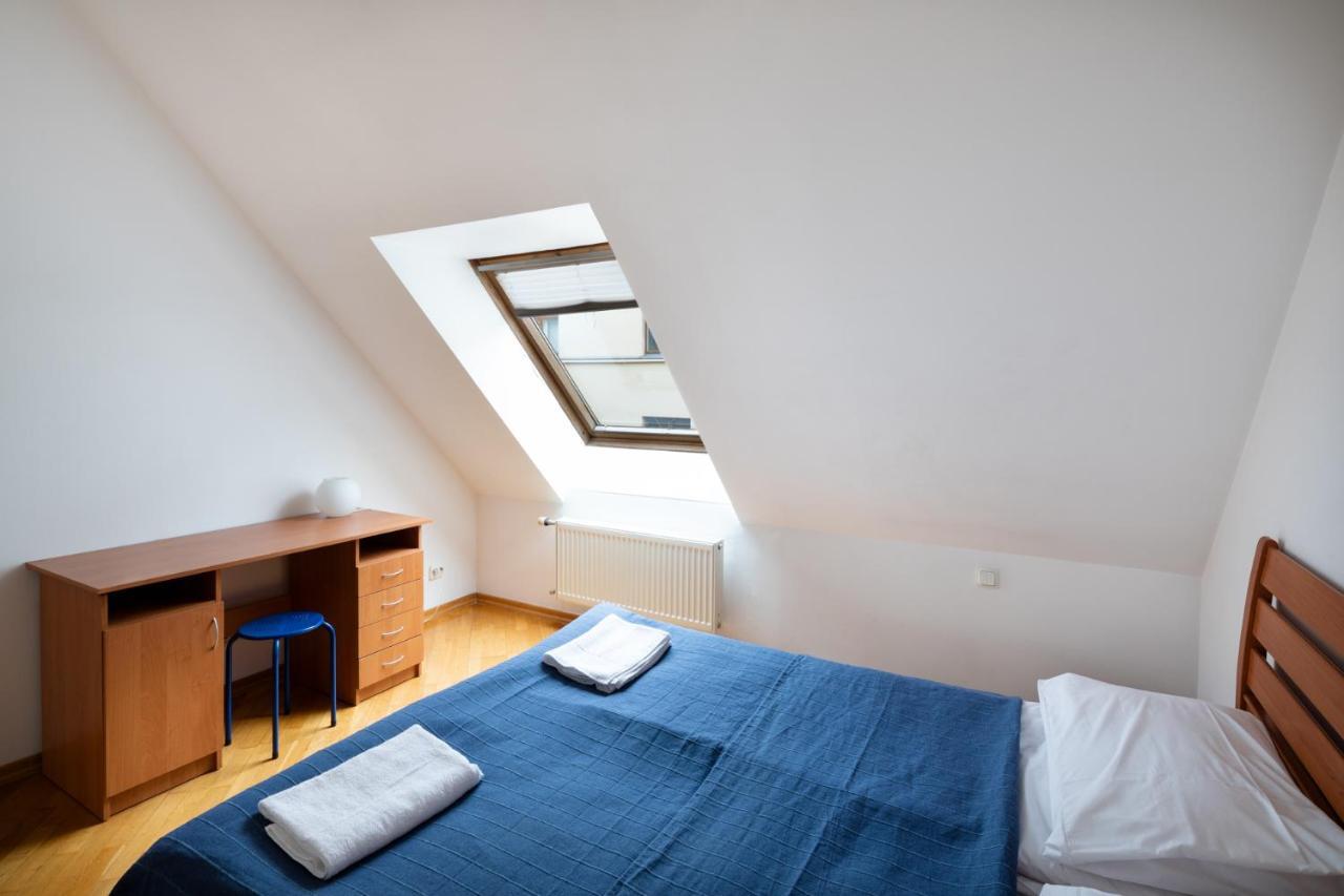 Old Two Floor Palasta Loft With River View * Riga